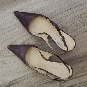 Ann Klein Akmakaya leather slingback heels